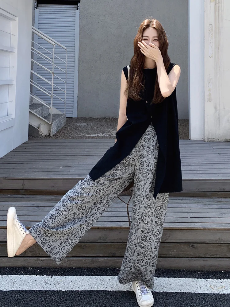1枚でも着れるファッションは今、20代女子にとって本当に大切？