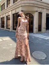 セクシーな胸パッド付きフィッシュボーンキャミソールワンピース【夏用・  タイト・ビーチリゾート・フラワープリント】
