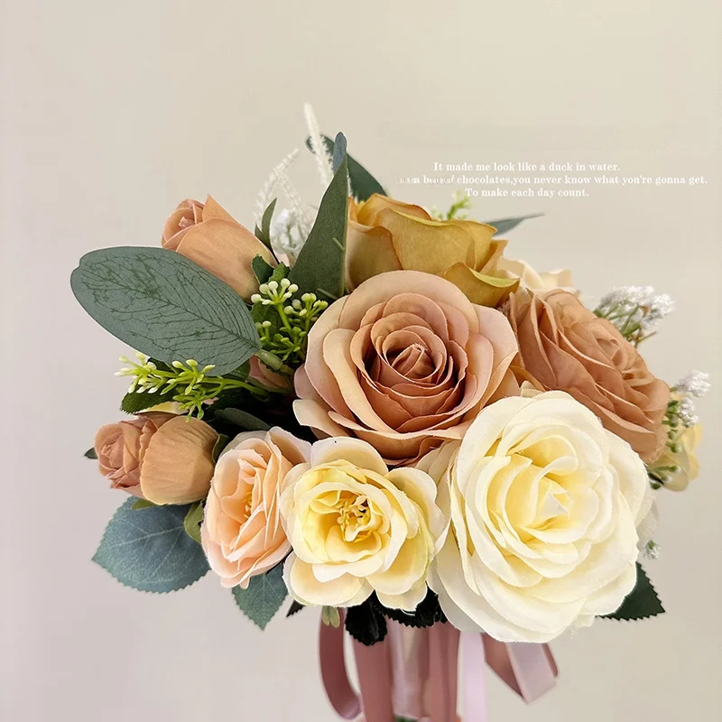 結婚祝いに贈るプリザーブドフラワーは、どんなもの？リアルな体験で解き明かす