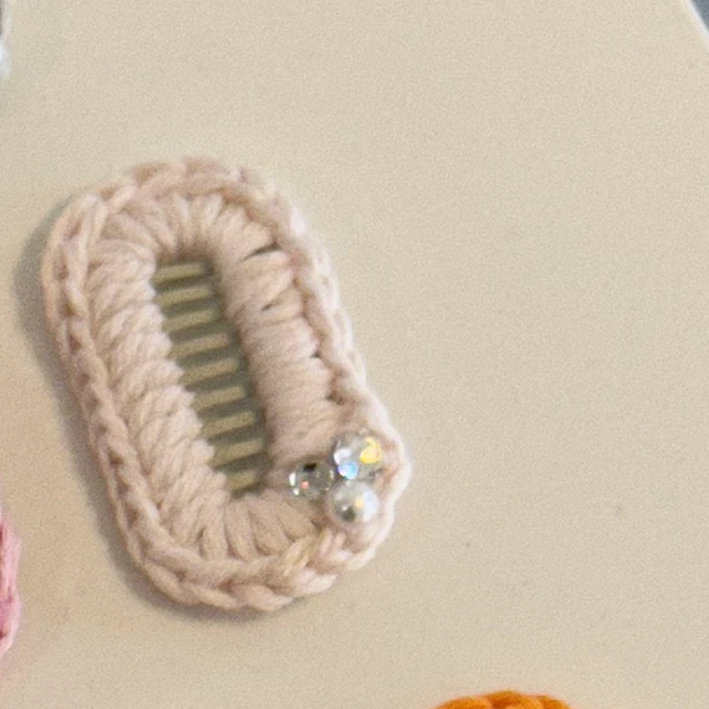 うさぎ耳をつけるとどうなるか？手作りミニペット用リボンヘアクリップで見せる、本当の可愛さとは