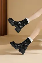 黒のマーチンブーツ【厚底・高ヒール・冬用・通勤向け】