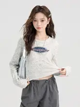 美式レトロ グレー 長袖Tシャツ【秋用・タイトフィット・ショート丈】