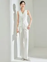 ホワイト系スーツセット【エレガントなデザイン・春用・女性用ビジネス通勤】（セットアップ対応）