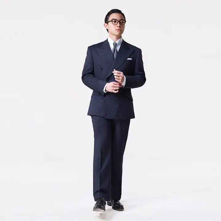 ストライプ柄ウールスーツ【男性用・ビジネス・ポケット付き・テーラードカラー】（セットアップ対応）