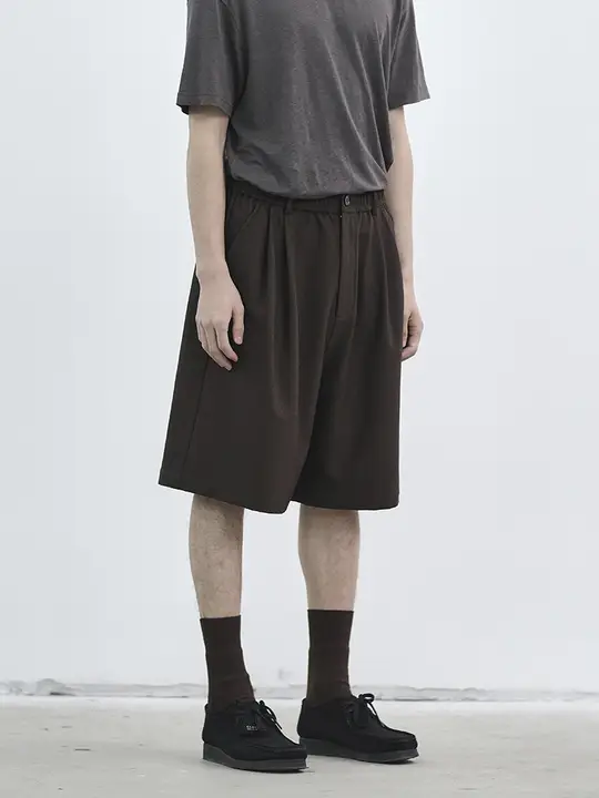 肌触りの良いドレープショートパンツ
