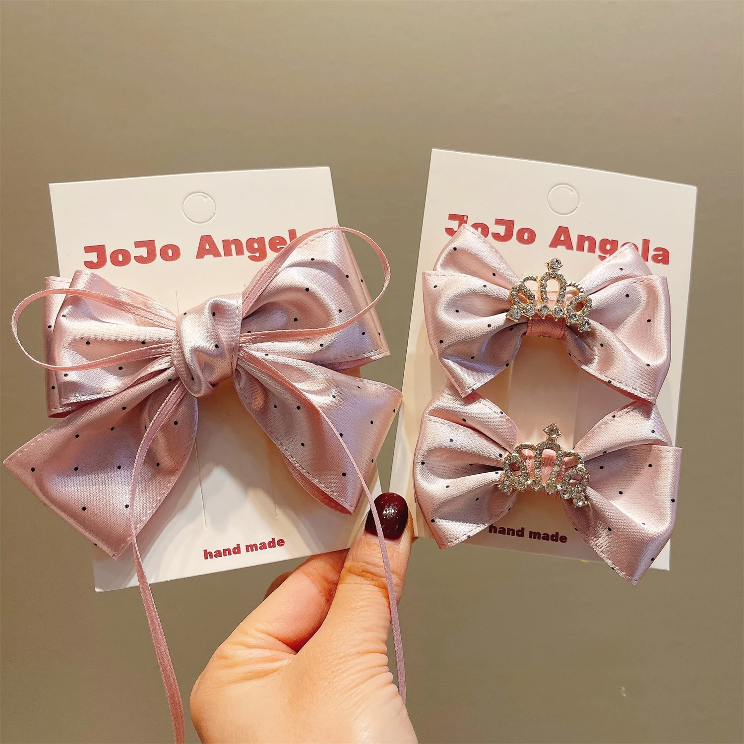 2歳の誕生日プレゼントに何がおすすめ？かわいいヘアクリップで子どもが喜ぶ理由とは