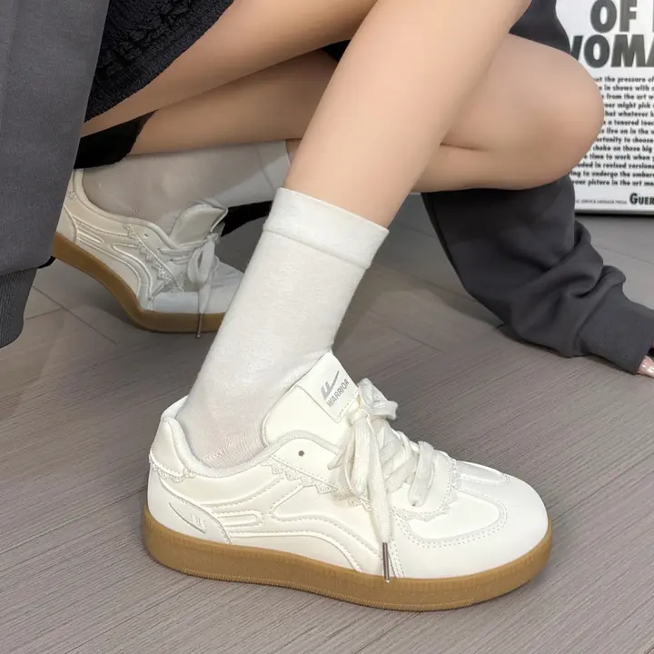 レースデザインの厚底スニーカー【通気性・女性用・カジュアル】