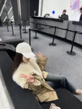 防風機能付きの厚手パーカー【白鹅绒・大きな襟デザイン・アウトドア用】