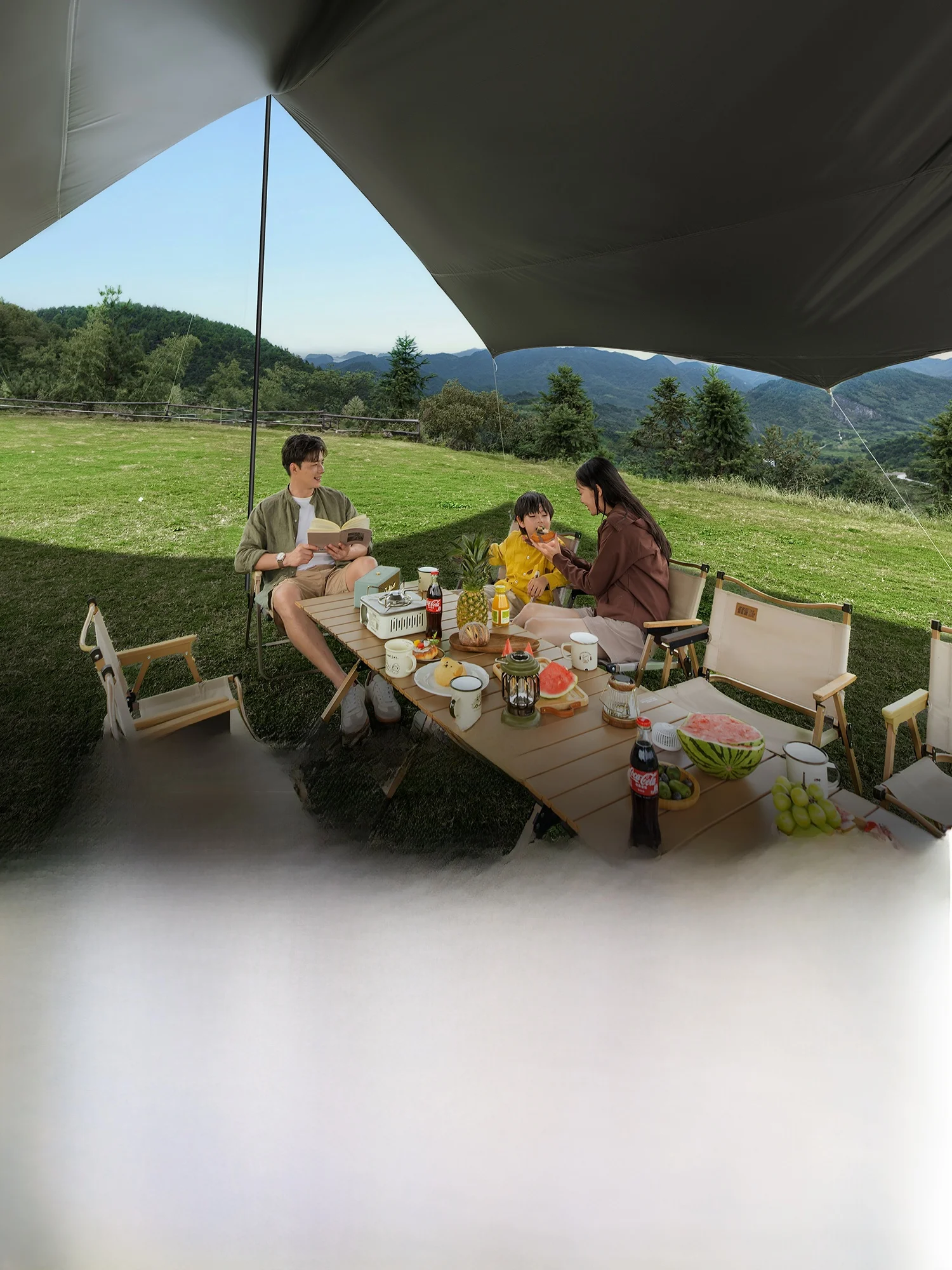 複数人で快適にキャンプを楽しむには、この大型テントが最適？