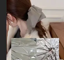 皮革風のスクエアヘアバンド【女性用・低いポニーテールスタイル】
