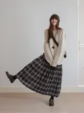 レトロチェック柄ロングフレアスカート【ウィンター・くすみカラー・Aライン・極上の柔らかさ】（セットアップ対応）