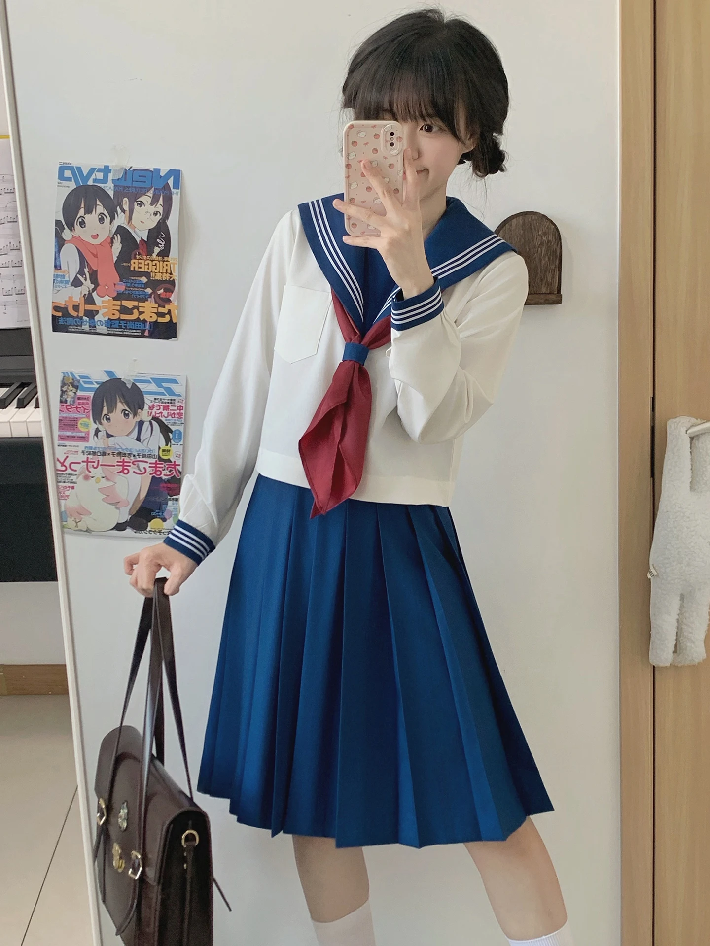 アニメ風のJK制服：花柄水手服のデザインと実用性を徹底解説
