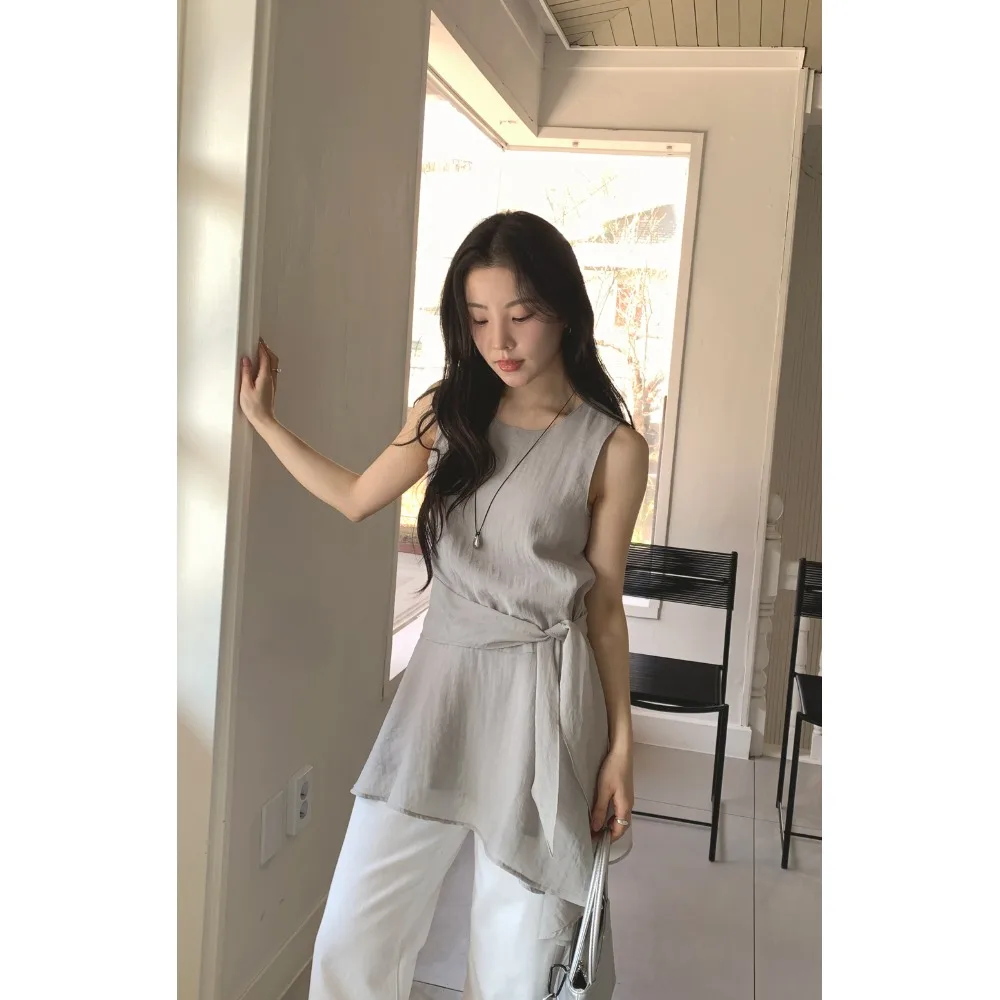 韓国風ショート丈ノースリーブトップスフリルリボンアシンメトリー：tシャツワンピース コーデ とろみシャツ コーデ に最適なアイテム