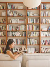 全体壁面対応の木製書庫【チェリーウッド・リビング用・スタイリッシュデザイン】