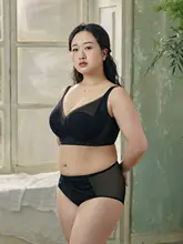 大きいサイズの快適なブラジャー【ノンワイヤー・春夏用・ふんわりとしたカップ・バストを自然に整えるデザイン】