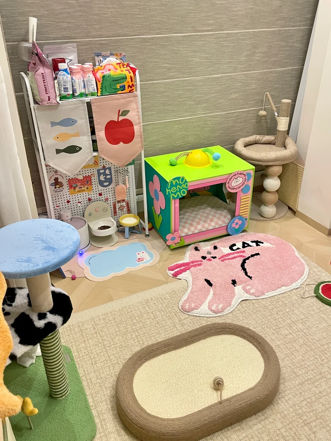 猫のための家とは？その中で「収納ラック」が本当に役立つ理由とは？