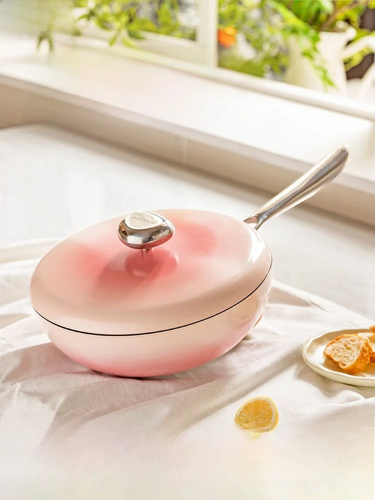 焦げ付かないフライパンを選ぶべき理由は？実は「チタンセラミック」が今、家庭料理の中心に