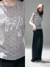 星芒の小馬デザイン コットン混合ドット柄 手描きプリントのラグランショートスリーブTシャツ