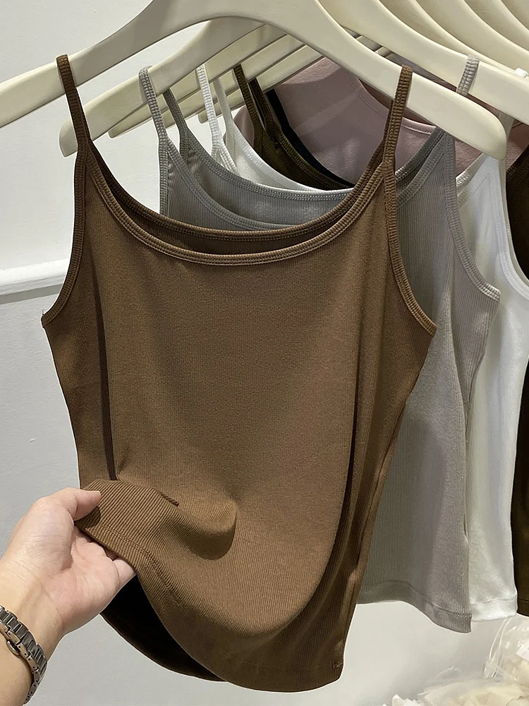 大人可愛い服 40代コーデ｜洗えるアイスシルクタンクトップで実現する自然な可愛さの完全ガイド