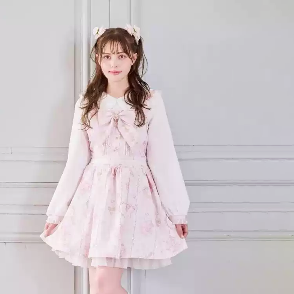 ロリータ風プリントワンピース【ロングスリーブ・ふんわりデザイン・可愛いスタイル】