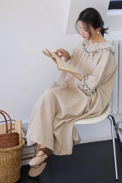 TIONGTIONG 刺繍飾り付きドロップショルダーワンピース【フリル袖・夏用・ゆったりデザイン】