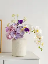 おしゃれな陶器製花瓶【インテリア・高級感・造花付き】