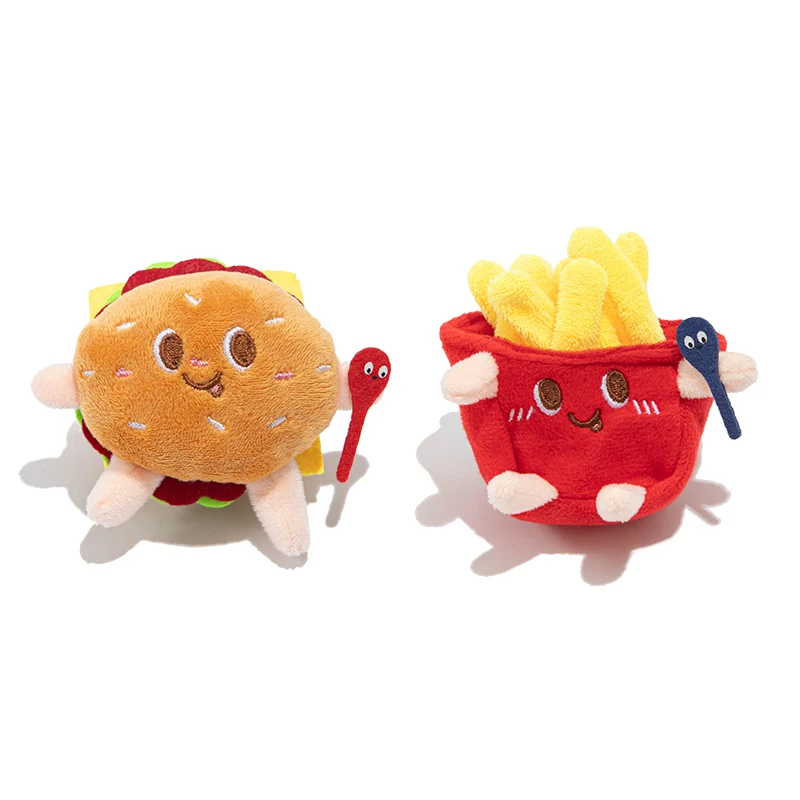 「グッズを飾る」ってどうやって？ハンバーガーとポテトのぬいぐるみブローチで、日常の小さな美しさを創る