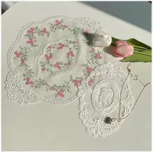 レース入りフラワー刺繍コースター【テーブルマット・北欧風・インテリア用】
