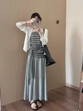 女性らしいAラインの軽やかなスカート【高腰・シルエット  アップ】