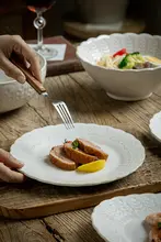 法式復古デザインの高級浮彫皿【おしゃれでエレガント】（セットアップ対応）