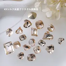 美爪用 尖底デザインの異形ダイヤモンド装飾【K9シルクカラー・クリスタルガラス・水滴型】