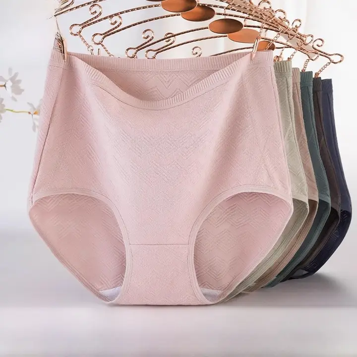 高腰の抗菌綿製三角パンツ【女性用・中高年向け・大きいサイズ・極上の柔らかさ】（セットアップ対応）