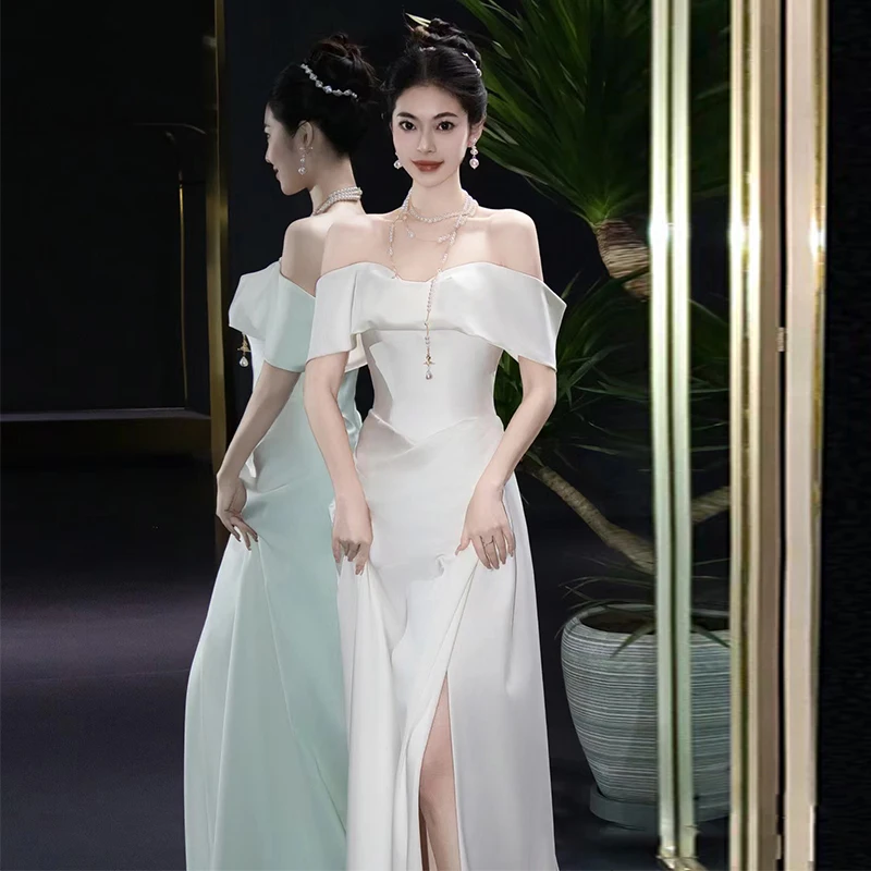 結婚式でジャニーズカートを選ぶべきは、シンプルでエレガントなオフショルダースカートなのか？