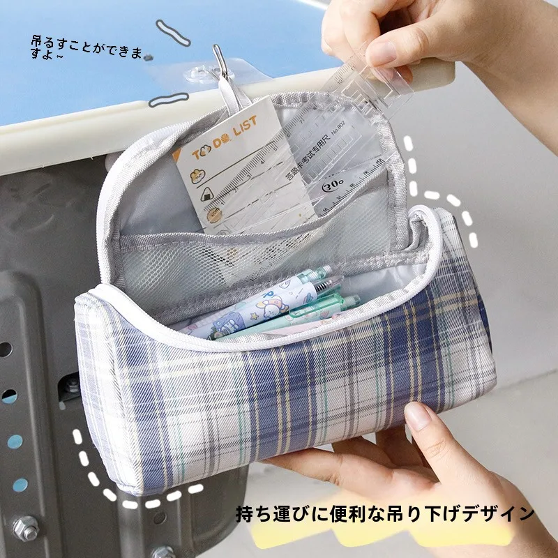 可愛いリボン付き文具ケース：中学生彼女向けのシンプルで機能的なペンケース