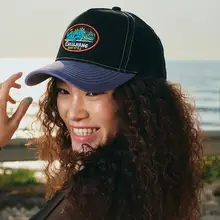 レトロアメリカンスタイルの弯曲つばキャップ【通気性・スケートボード・ストリート・サーフィン用】