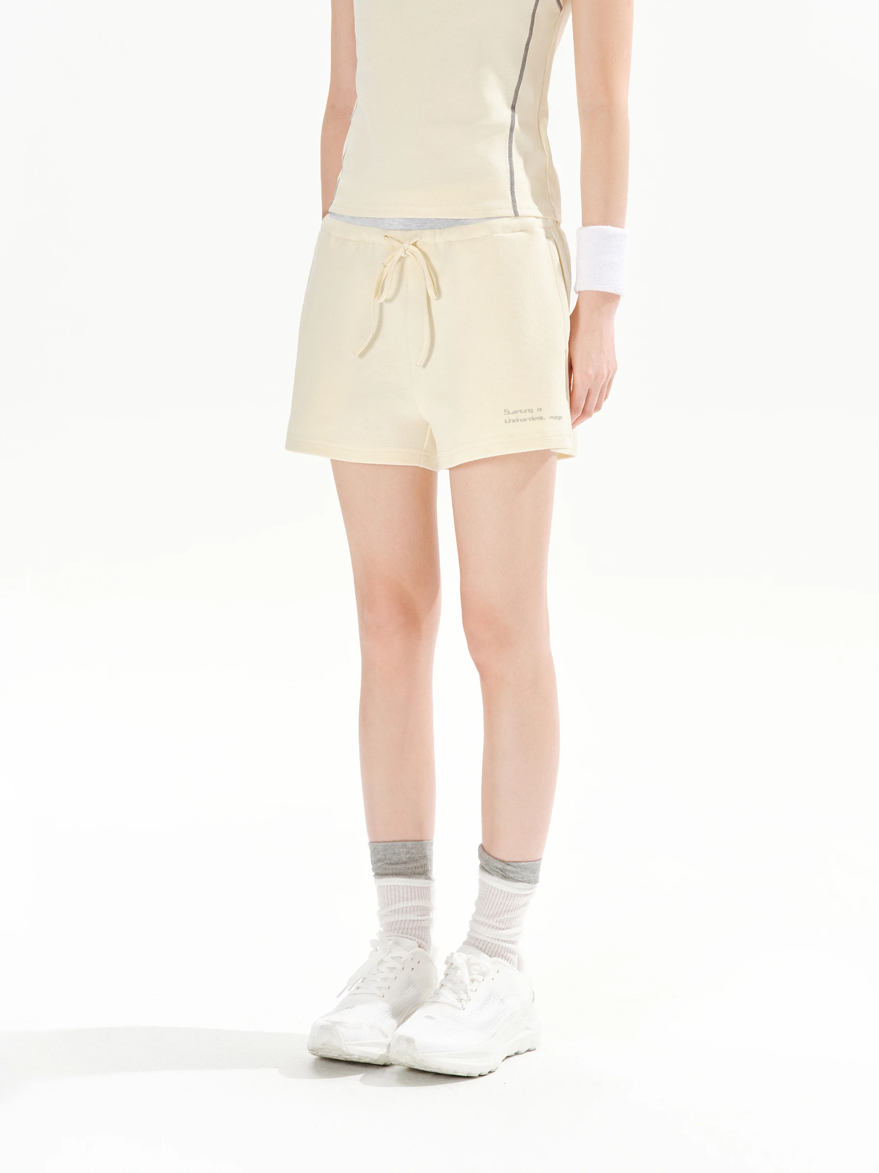 ランニングショートパンツは女性にこそ合う？その理由と、今夏のベストな選び方とは？