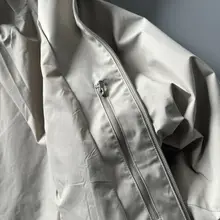 カラーブロックデザインのアウトドアフード付きジャケット【フィット・防水・メンズ】