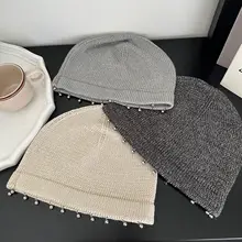 シンプルなニット帽【冬用・フリンジ付き・丸型キャップ】（セットアップ対応）