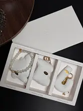 クリスマスギフトボックス【可愛いクリスマス飾り・日常コーディネート用】（セットアップ対応）