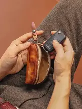 レトロ真皮製 キーケース【シンプルデザイン・手作り・男女兼用・牛革】