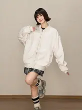 レトロデザイン フリル付き ボンバージャケット【春秋用・女性・ゆったりフィット・ショートタイプ】