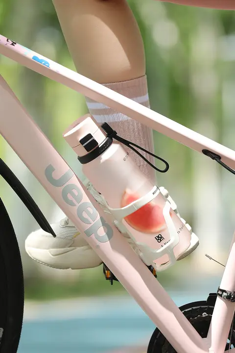 Relea トライタン製 大容量スポーツボトル【ストロー付き・女性向け・携帯用・夏のフィットネス】