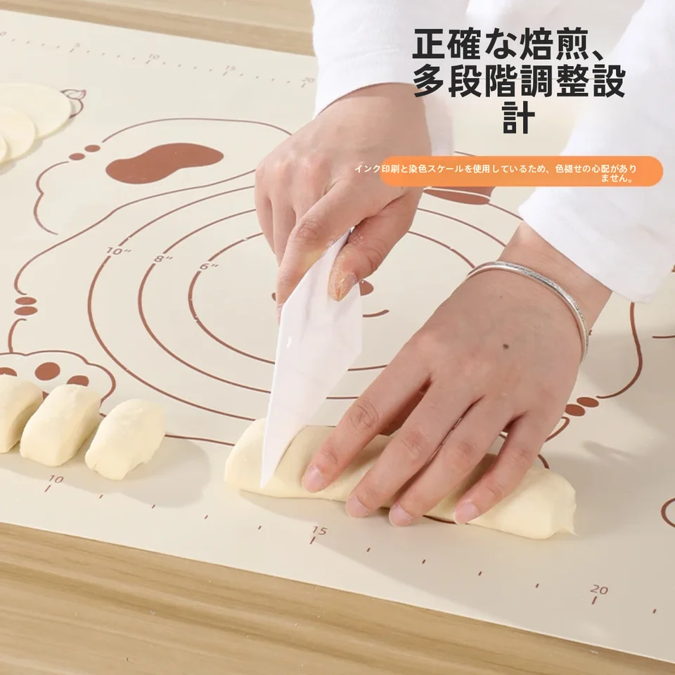 食品グレードのシリコン製 押し出しマット【滑り止め・キッチン用品】