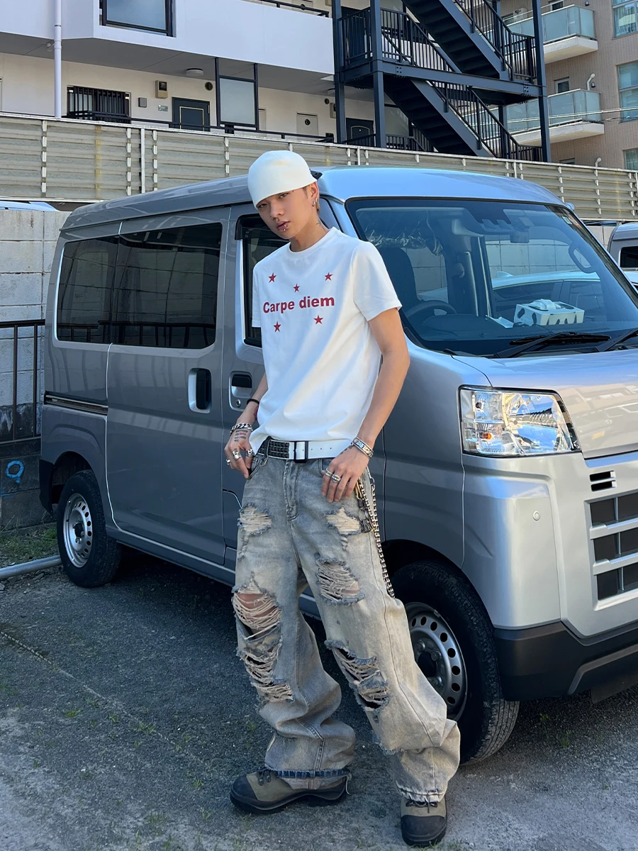 30代から40代まで楽しめる、ストリート系メンズファッションの「プリントTシャツ」はどう選ぶ？