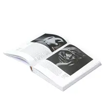モダンスタイルのハードカバー模造書籍【装飾用・雑誌風・白黒ページ】
