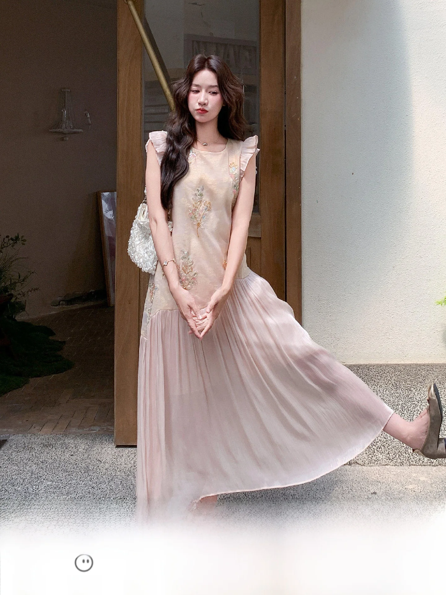 新中式ロングドレスで夏の日常をどう変える？
