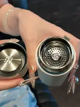 スタイリッシュなステンレス製水筒【携帯便利・ミニサイズ・シンプルデザイン】