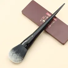 KVD メイクブラシセット【40本コンシーラー・10本ファンデーション・1本フェイスパウダー・4本ハイライト・20本チークブラシ】
