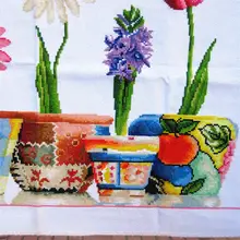 手作りの刺繍入り花瓶【カラフルな花卉デザイン・リビング・ダイニング用】