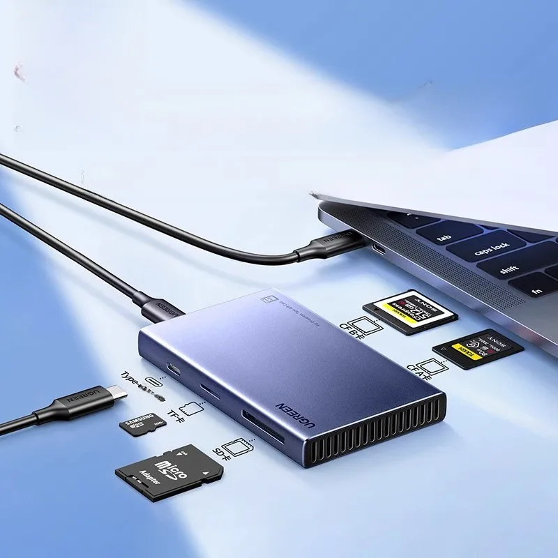 多機能CFexpressカードリーダーType-C：USB3.2対応で高速データ転送を実現